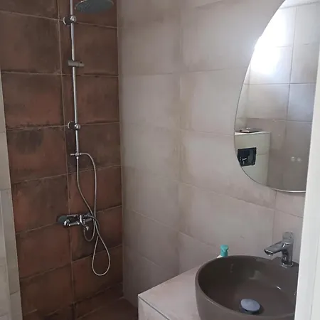 בית אירוח Antzelas House *